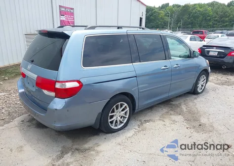 2008 Honda Odyssey Touring z USA, uszkodzony, nr VIN 5FNRL38868B078113